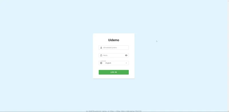 Login do aplikace Webového rozhraní včetně volby jazyka